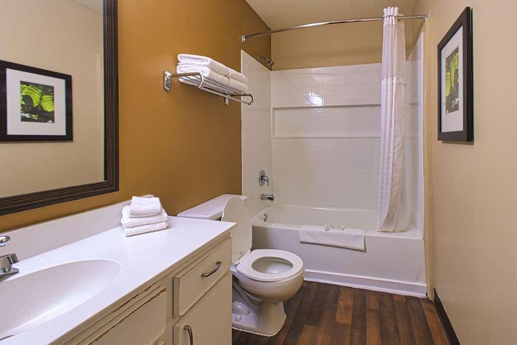 Suburban Studios Louisville East Bilik gambar