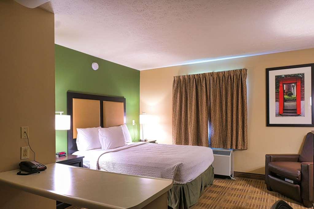 Suburban Studios Louisville East Bilik gambar