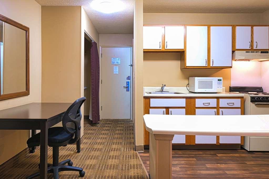 Suburban Studios Louisville East Bilik gambar