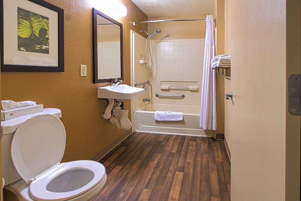 Suburban Studios Louisville East Bilik gambar