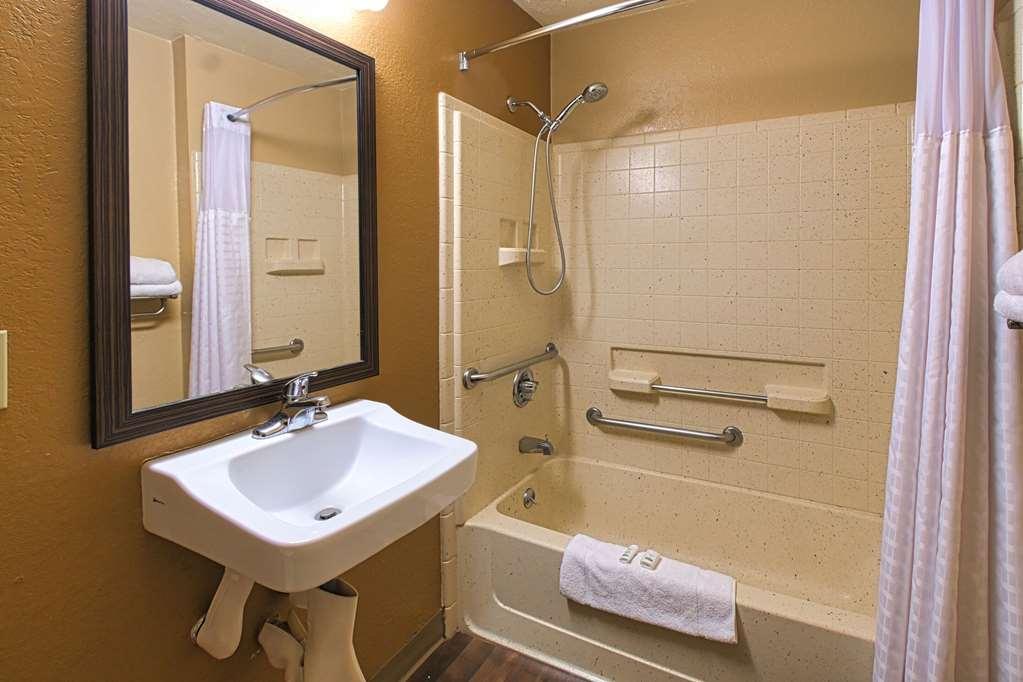Suburban Studios Louisville East Bilik gambar