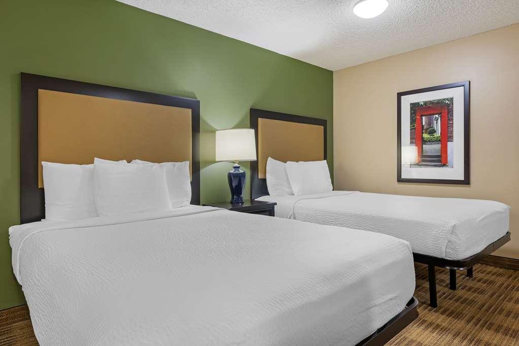 Suburban Studios Louisville East Bilik gambar