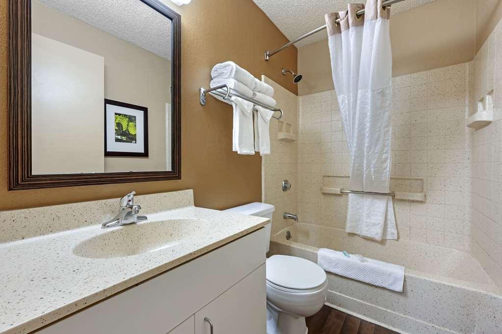 Suburban Studios Louisville East Bilik gambar