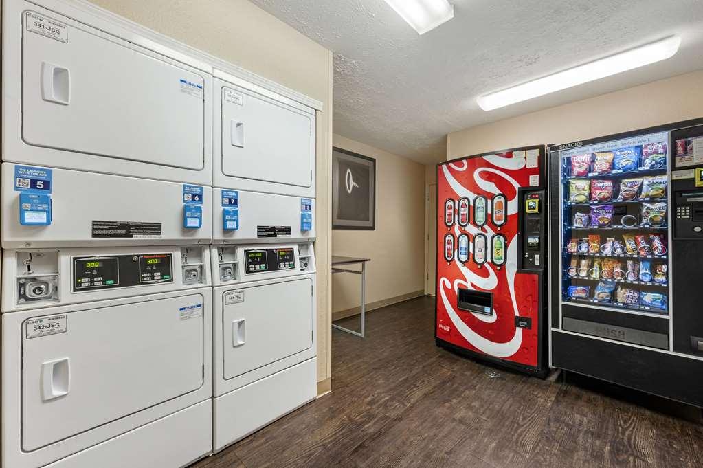 Suburban Studios Louisville East Kemudahan gambar